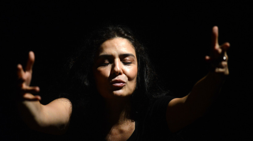 Letícia Sabatella apresenta 