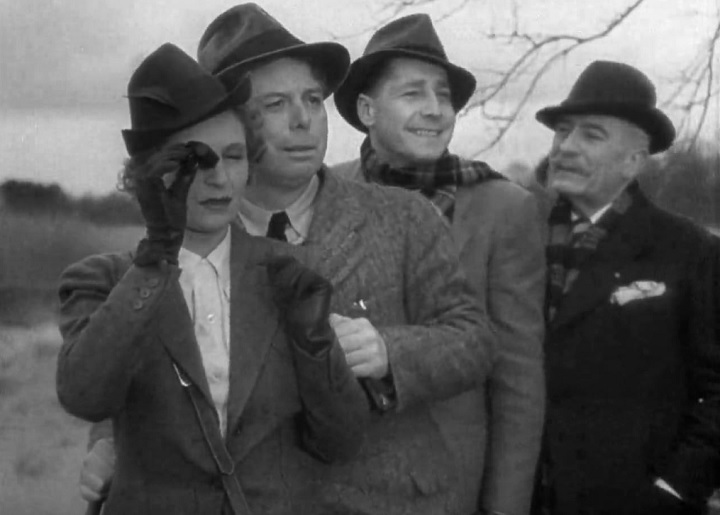  #13. “A Regra do Jogo” (1939): O filme se passa nos anos 30 e aborda os dilemas de uma família burguesa que decide passar o verão numa casa de campo dos próprios empregados.