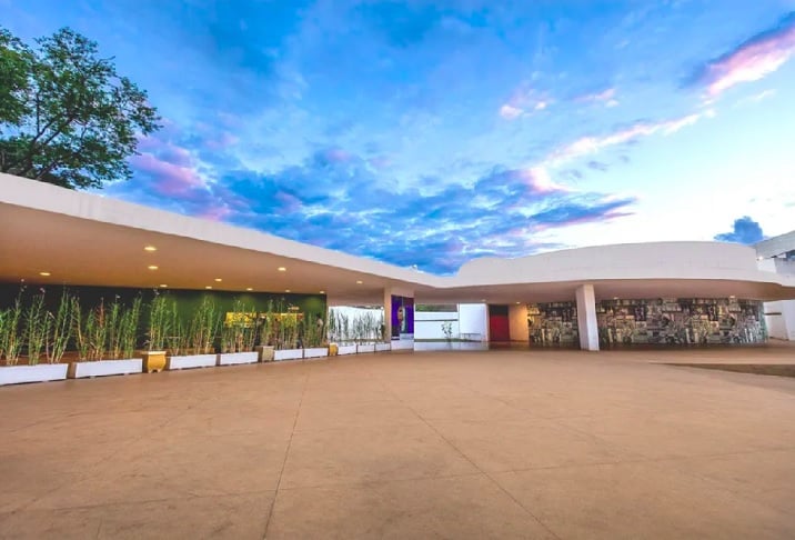 O pedido foi feito inicialmente pelo Clube do Choro, que fica em Brasília, e ganhou o apoio de outras casas, como o Clube do Choro de Santos e o Instituto Casa do Choro, do Rio de Janeiro.