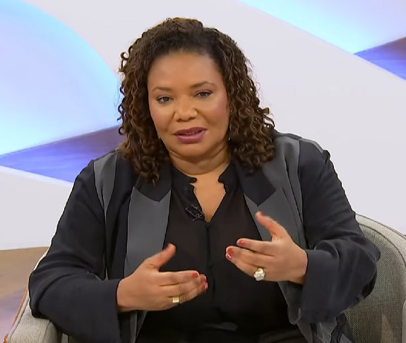 O choro é uma construção do povo brasileiro e o Brasil precisa, cada vez mais, se apropriar do chorinho, que é nosso e lindo desde o seu surgimento, disse a ministra da Cultura, Margareth Menezes.