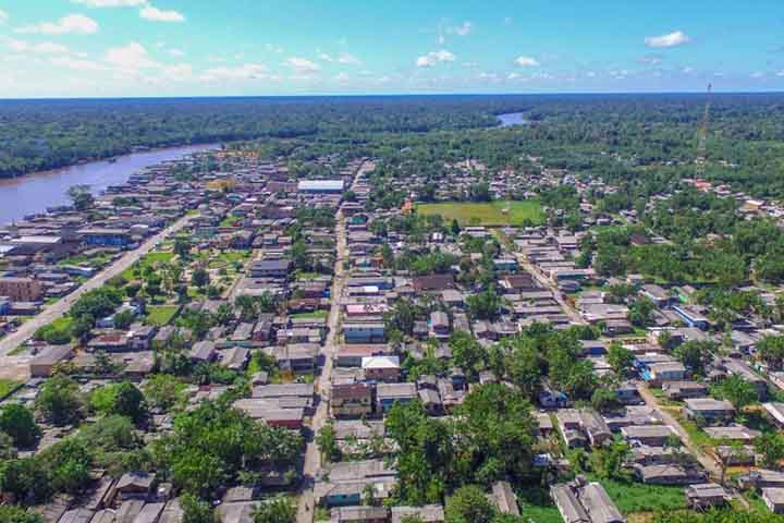 A cidade de Anajás, no Pará, é a líder no ranking. Localizada na Ilha do Marajó, tem as motos representando 94,88% da frota total. 
