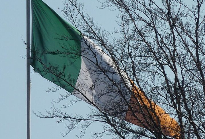 Laís não só admitiu ter inventado o câncer, como confessou que até seus familiares estavam sendo enganados por ela.