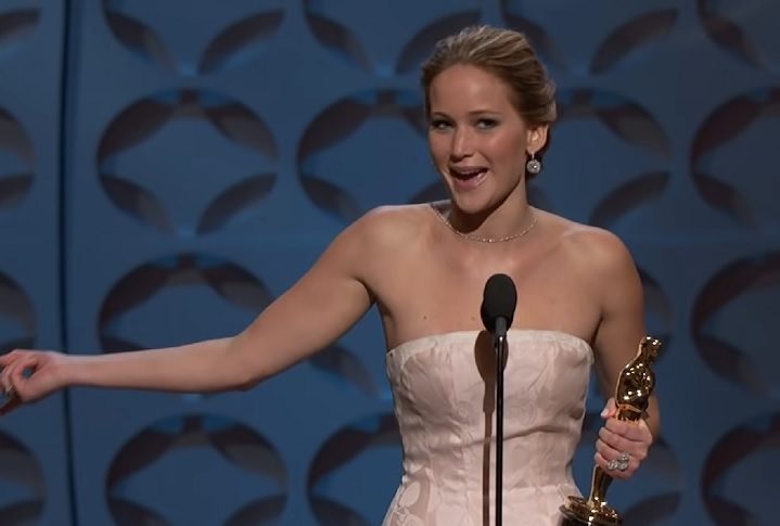 Além disso, ela também interpretou a Mística na franquia X-Men (2011-2019) e ganhou o Oscar por O Lado Bom da Vida (2012). Lawrence se une a outras beldades loiras que esbanjam beleza no cinema; confira!