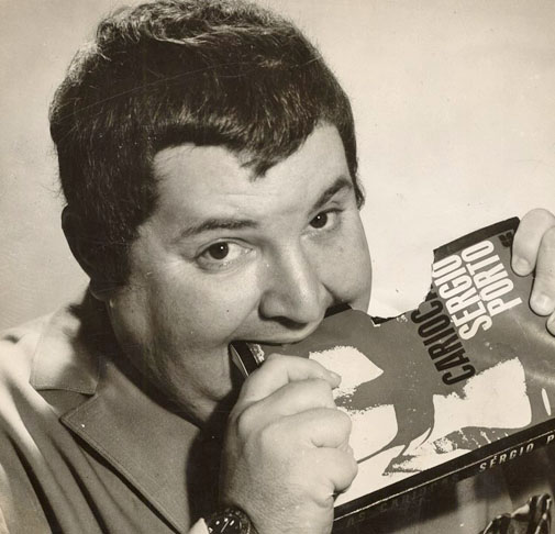  Jô também lançou CDs de piadas e fez vários filmes no cinema, como ator ou diretor. Também se aventurou na música. Um de seus gêneros preferidos era o Jazz. 