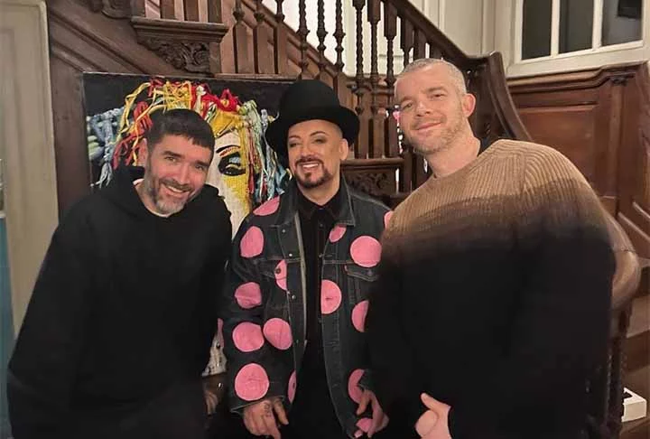 Além disso, Boy George tem sua música frequentemente classificada como a blue-eyed soul, que é influenciada pelo R&B e reggae.