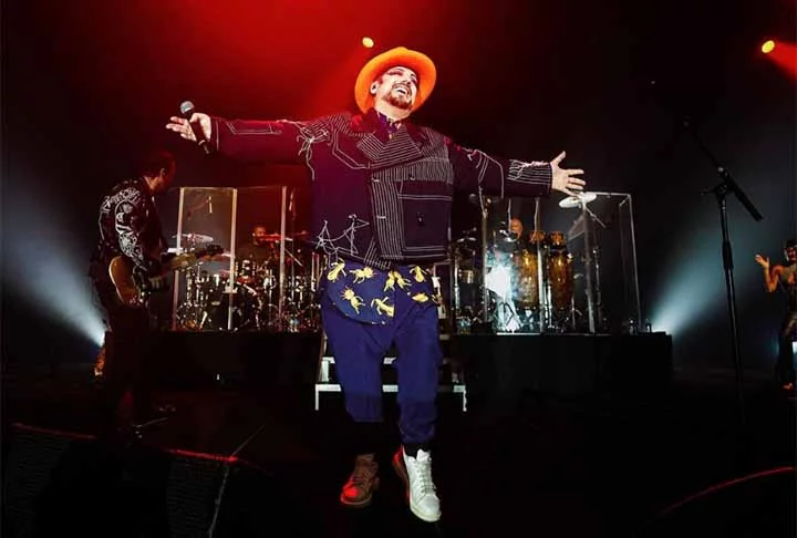 Boy foi condenado a limpar ruas por uma semana, em 2006, por ter ligado para a polícia e simular um assalto em seu apartamento. O cantor foi condenado, em 2009, a 15 meses por manter o acompanhante norueguês, Audun Carlsen, sequestrado em sua casa, sendo solto quatro meses depois, por bom comportamento.