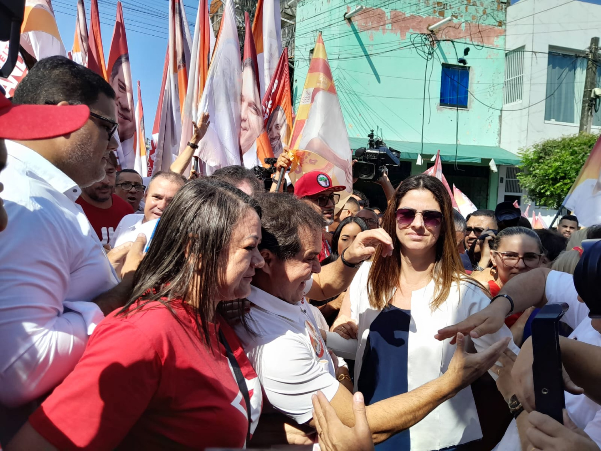 Ato do candidato petista Evandro Leitão, no bairro Pirambu