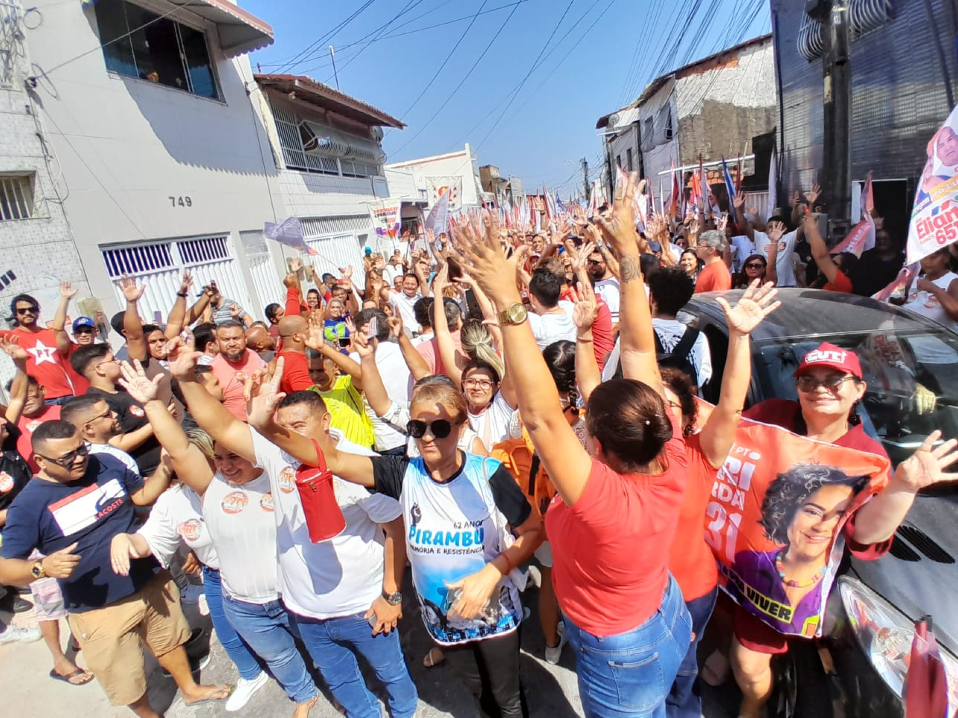 Ato do candidato petista Evandro Leitão, no bairro Pirambu