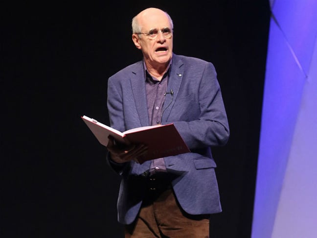 Marcos Caruso - Ator paulista, também é roteirista, autor e diretor de teatro; autor de novelas e roteiros para cinema. É advogado formado pela Faculdade de Direito do Largo de São Francisco. 