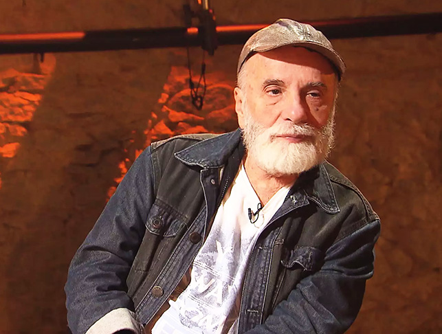 Renato Borghi - Ator carioca. Formou-se em Direito em 1960. Dois anos antes, havia estreado como ator. Era integrante do Teatro Oficina, companhia liderada por José Celso Martinez Corrêa. 