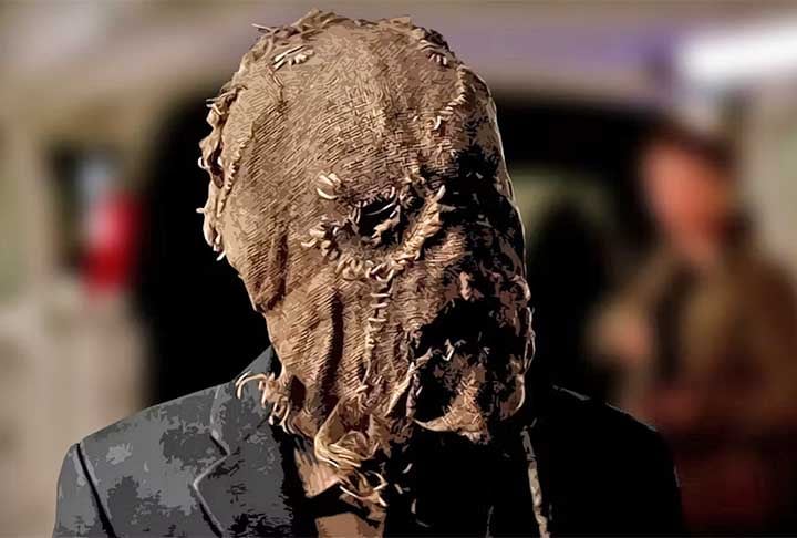 Espantalho: Em 2005, outro vilão icônico das HQs do Batman ganhou as telas do cinema em Batman Begins: o Espantalho, vivido por Cillian Murphy (Oppenheimer). 