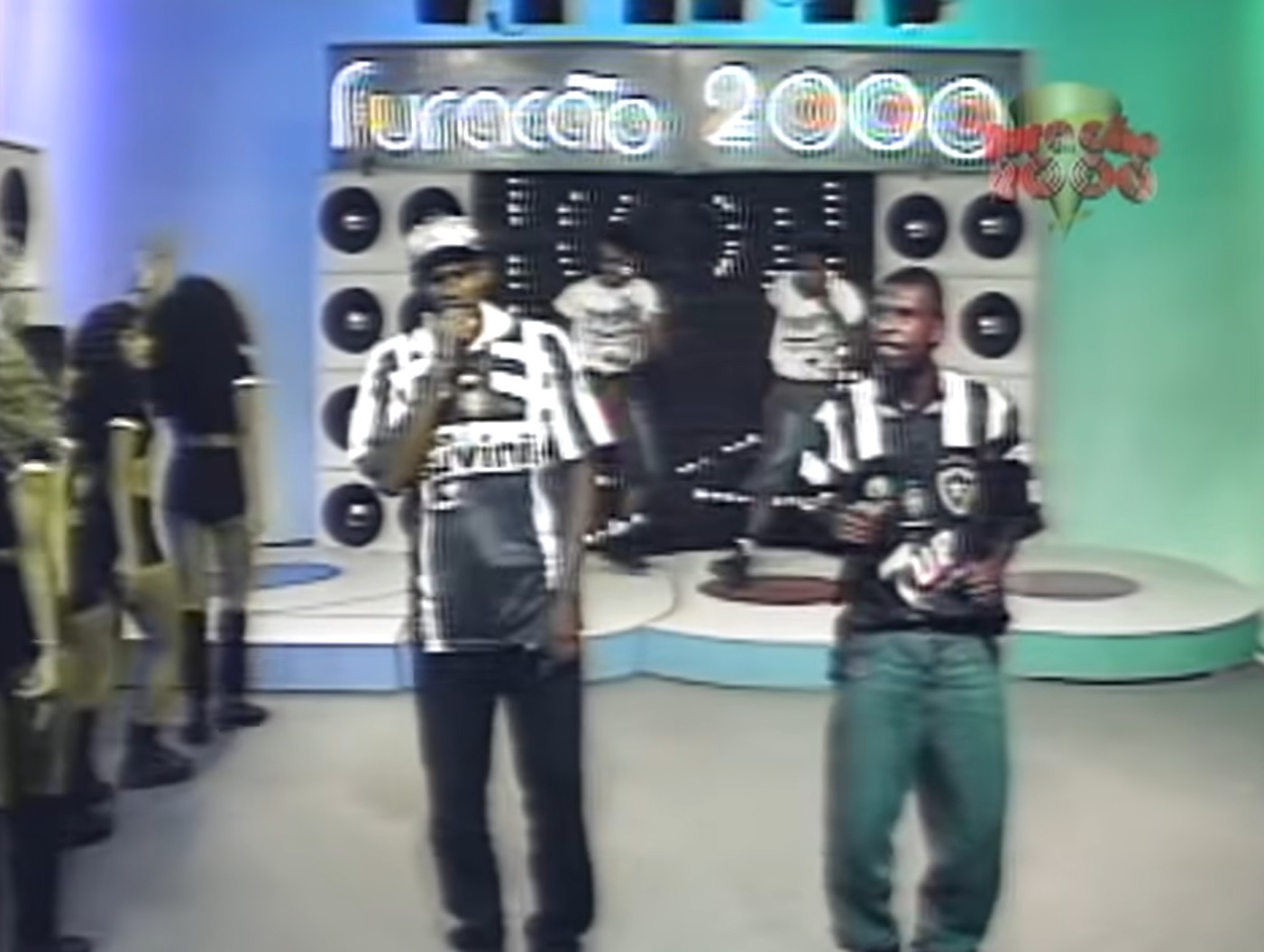 Nosso Sonho, Xereta, Enquanto Eu Viver, Rap do Salgueiro, Só Love e Fico Assim sem Você são outros singles que estouraram na voz da dupla de funk.