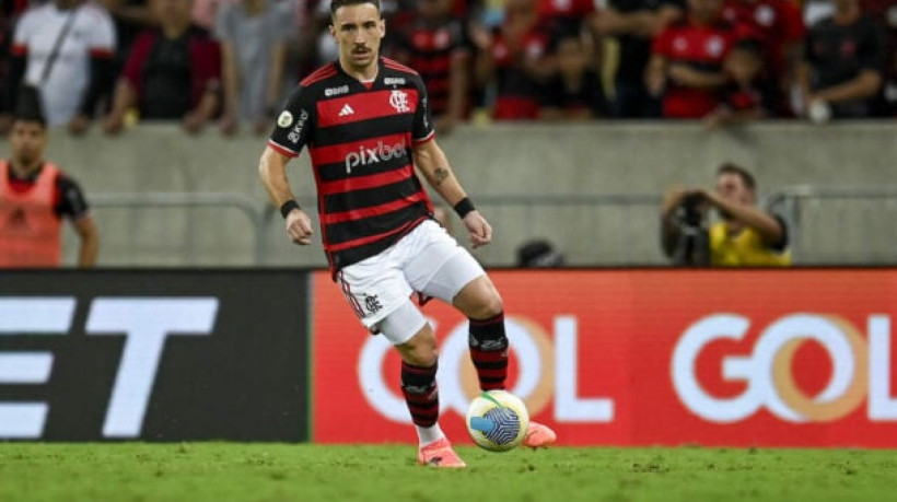 Zagueiro jogará improvisado no meio-campo. Flamengo terá sete desfalques na partida de volta contra o Bolívar
