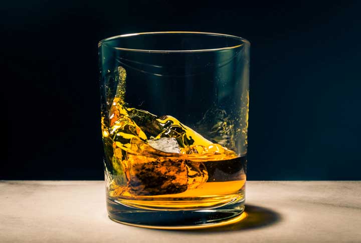 Por fim, depois de todas essas etapas serem concluídas, será entregue a bares exclusivos e restaurantes sofisticados, com o único objetivo de ser usado na criação de coquetéis considerados premium.