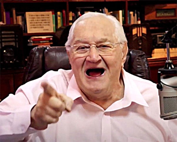 Ele é filho de imigrantes russos, que chegaram ao Brasil no final dos anos 1920. Ele nasceu em 1941 e é o filho mais novo dos seus falecidos pais. 