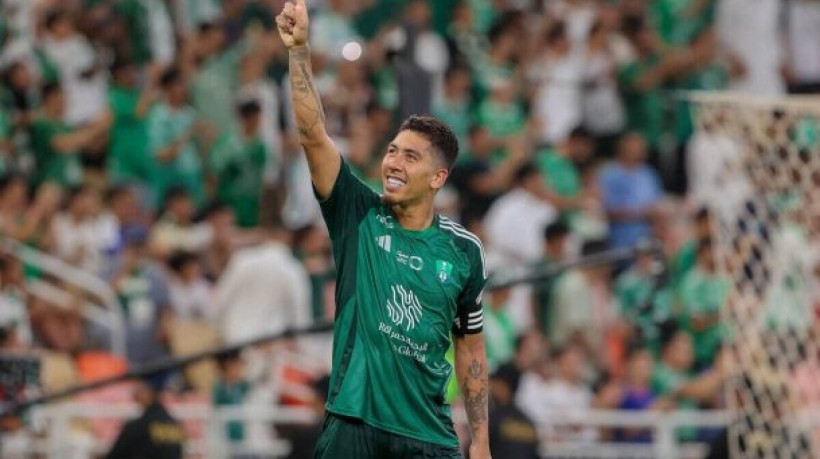 Atacante brasileiro deixa sua marca na vitória de 2 a 0 sobre o Al-Orobah. No último jogo, já tinha chegado aos 200 gols na carreira