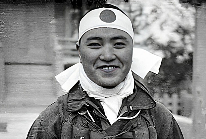 Um dos aviões era pilotado por Kiyoshi Ogawa, que, assim como outros japoneses, se dispunham a morrer para matar o inimigo. 