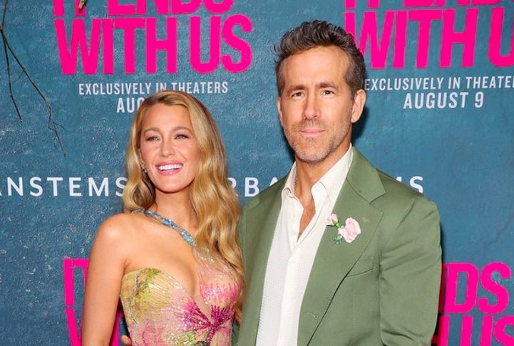 Na vida pessoal, Lively é casada com o ator Ryan Reynolds desde 2012 e eles têm quatro filhos juntos. Para além de suas qualidades em tela, a atriz também é reconhecida pela beleza. Veja outras beldades loiras que esbanjam beleza no cinema!
