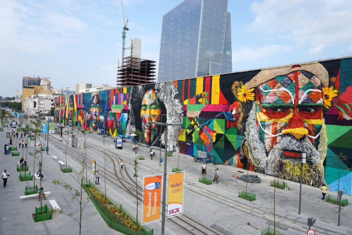 Em 2016, o mural Etnias, com 15m de altura e 170m de comprimento, feito para as Olimpíadas do Rio de Janeiro, foi reconhecido como maior grafite do mundo pelo Guiness world records. 
