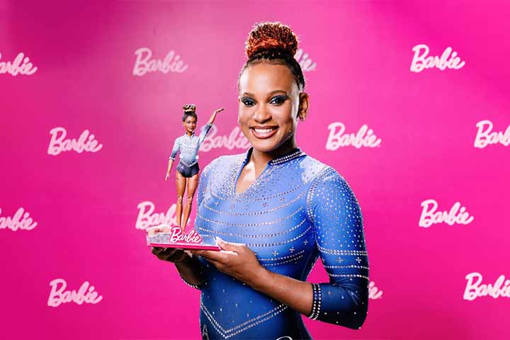 Em maio/24, a campeã olímpica de ginástica artística Rebeca Andrade inspirou a criação de uma boneca Barbie especial, criada para representar a atleta brasileira.