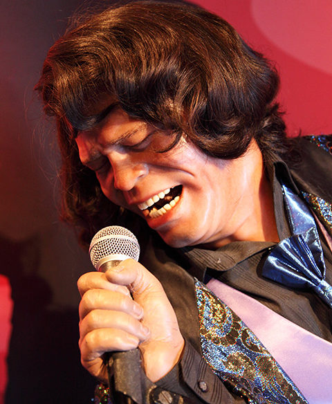 JAMES BROWN (1933-2006) - SOUL - Um dos cantores mais influentes do século XX na música mundial. Cantou vários estilos, mas foi o Rei do Soul. Influenciou muitos artistas. Em vida, vendeu mais de 100 milhões de discos. 