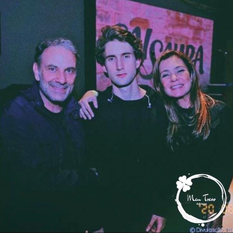 Ricca e Esteves foram casados por 10 anos, de 1994 a 2004,  e tiveram um filho juntos, Felipe Ricca, que nasceu em 2000 e também tornou-se ator. Adriana é casada com Vladimir Brichta desde 2006. Marco Ricca atualmente vive com Luli Miller. 