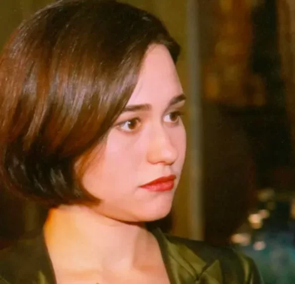 Negrini ganhou destaque com suas atuações em telenovelas da Rede Globo. Ela estreou em 1993 na novela Olho no Olho, mas foi em Anjo Mau (1997) que ela se consolidou como uma estrela da TV. 