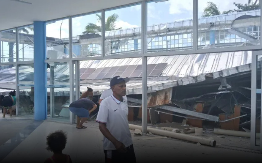 No momento do desabamento, cerca de 70 pessoas estavam no santuário. O padre Emerson Borges, reitor do santuário, e o arcebispo de Olinda e Recife, Dom Paulo Jackson, declararam solidariedade às famílias das vítimas e às pessoas feridas. 