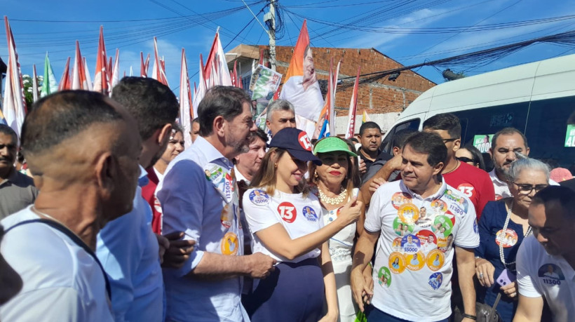 Cid Gomes (PSB), em evento de Evandro Leitão (PT)