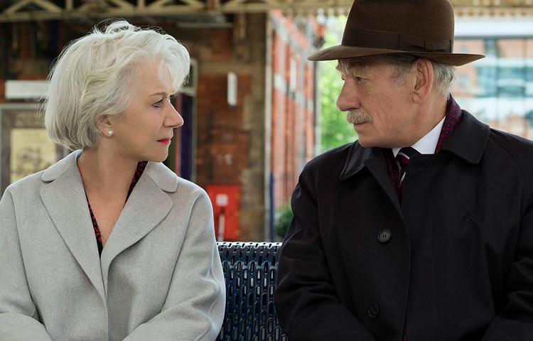 Em 2019, McKellen contracenou ao lado de outra grande atriz inglesa, Helen Mirren, no filme de mistério A Grande Mentira.