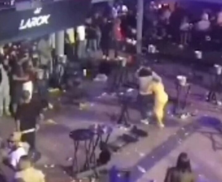 O atraso no início de uma apresentação do cantor MC Poze do Rodo, na noite de 30 de agosto, provocou um ataque de fúria na plateia que aguardava o evento em uma casa de shows na região da Pampulha, em Belo Horizonte, capital de Minas Gerais. 

