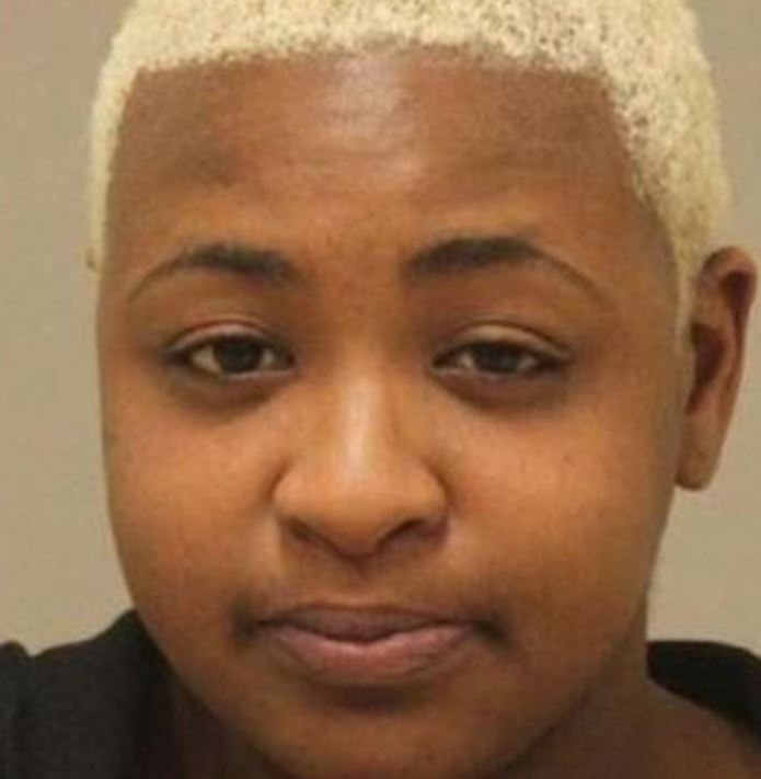 Shaneka, então, fez vários disparos. Mas ninguém ficou ferido. Ela foi condenada a sete anos de prisão.