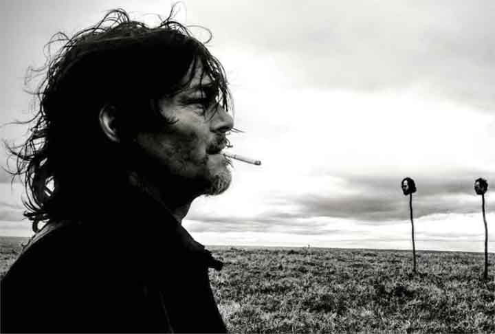 Ele já trabalhou em uma loja da Harley Davidson em Veneza e ao mesmo tempo contribuiu para o artwork de vários shows como pintor, fotógrafo, escultor e artista de vídeo.