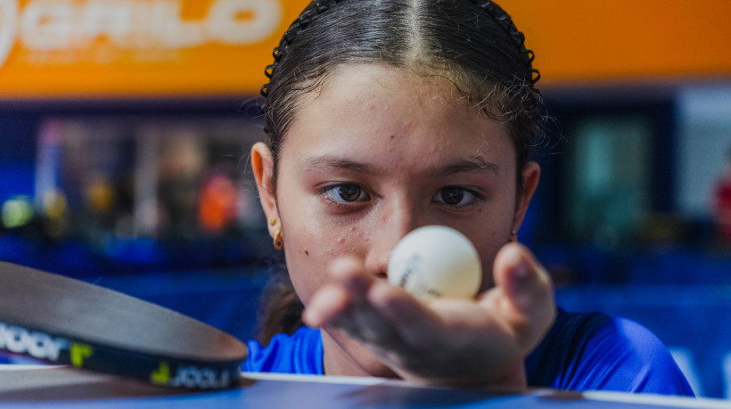 Alissa Maia, 12, é conhecida como 