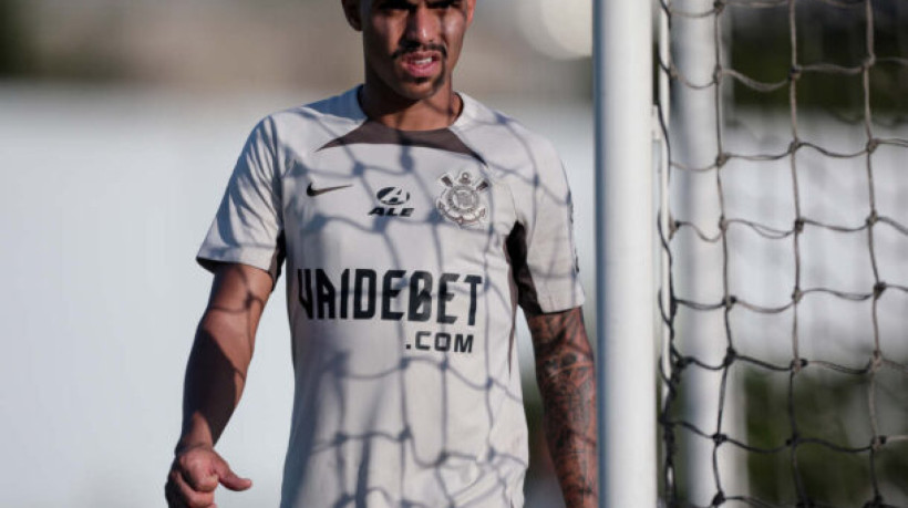 Rubro-Negro não obteve retorno da diretoria alvinegra mesmo após o período de tolerância posterior à notificação, e exerceu seu direito