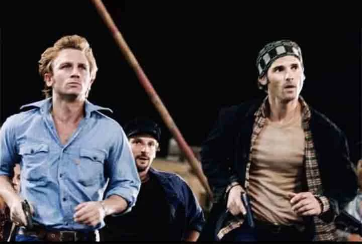 O filme foi bem nas críticas e recebeu cinco indicações ao Oscar: Melhor Trilha Sonora Original, Melhor Edição, Melhor Roteiro Adaptado, Melhor Direção e Melhor Filme.