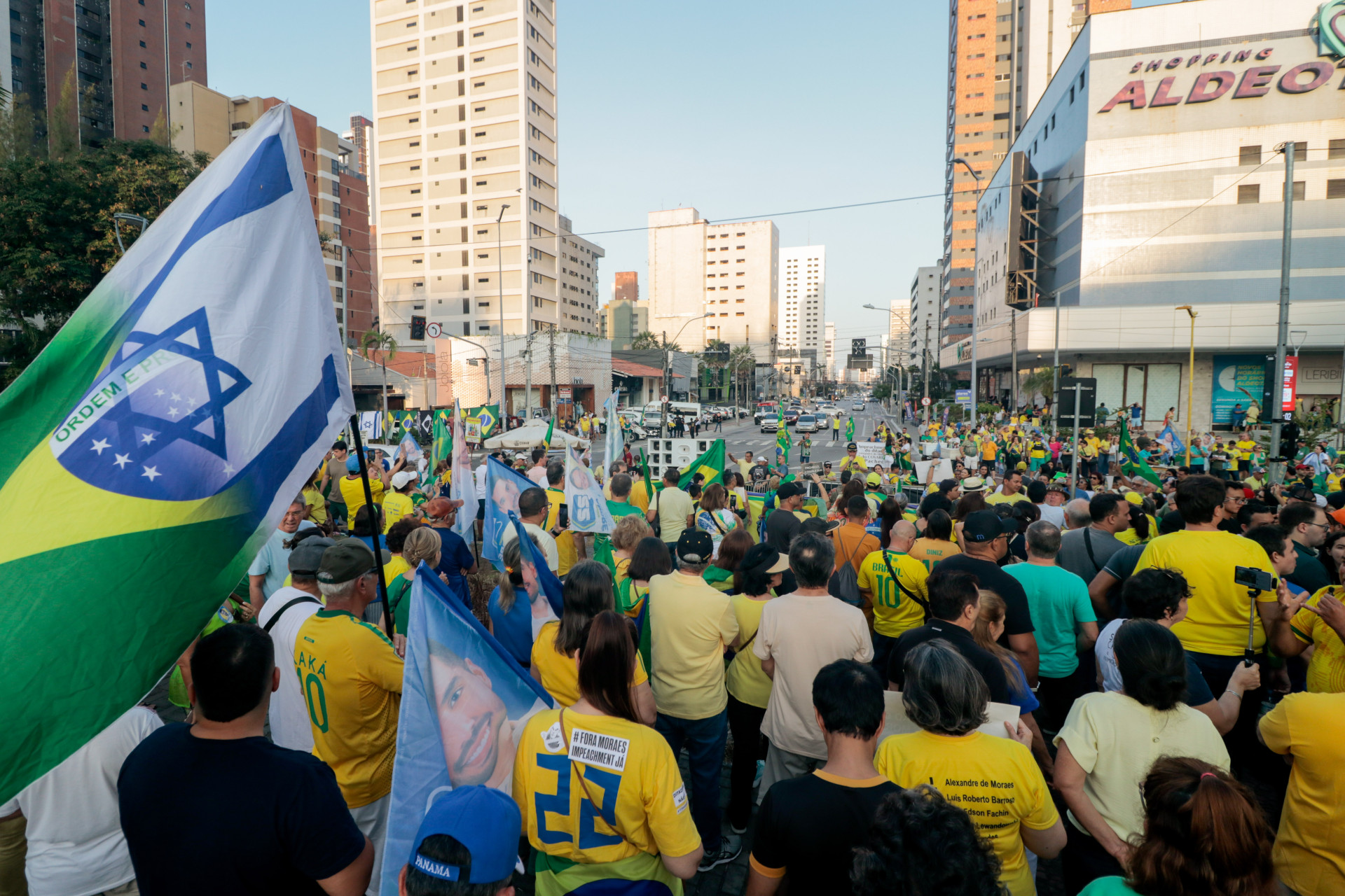Manifestação de 7 de setembro contra Alexandre de Moraes na Praça Portugal, em Fortaleza