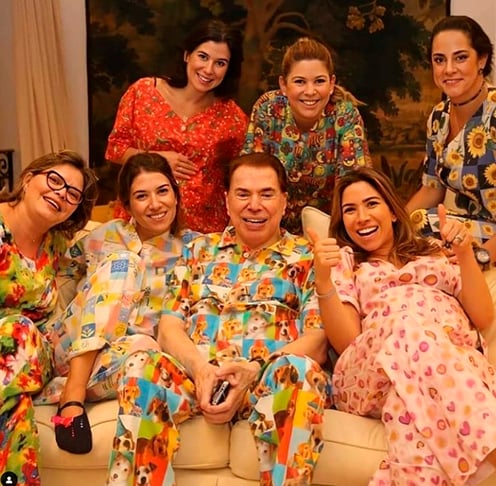 Sílvio Santos - O comunicador e empresário carioca tem 6 filhas (5 biológicas e 1 adotiva). Silvio não tem filhos fora do casamento. Cintia e Silvia (adotada) são da primeira união, com  Cidinha, morta em 1977. As outras são do casamento com Iris, com quem está casado desde 1981.