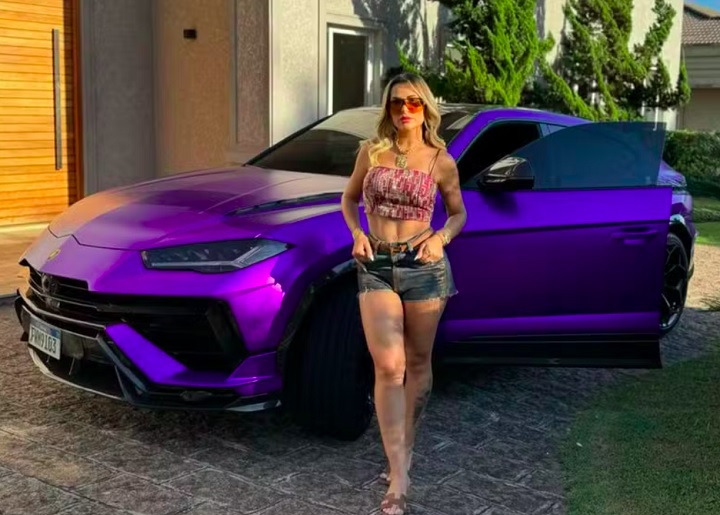 Deolane confirmou a compra de um Lamborghini Urus Performante do dono da Esportes da Sorte pelo valor de R$ 3,85 milhões em 2023.