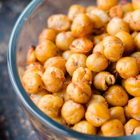 Grão-de-bico - Também tem triptofano, ou seja, auxilia no combate à depressão e à ansiedade. O grão pode ser misturado a cereais integrais e legumes.