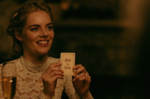 Uma mistura de horror e comédia, 'Casamento Sangrento' é um filme de terror para quem quer se surpreender com o gênero.