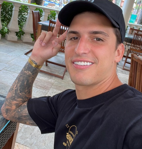 O crime foi cometido em agosto de 2014, conforme denúncia do Ministério Público. Além dessa condenação, Prior enfrenta outros três processos por estupro na Justiça de São Paulo, segundo o TJ-SP.