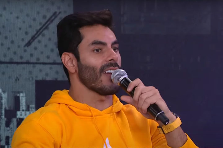 Rodolffo, mais um membro do BBB 21, deu declarações apontadas como racistas sobre o cabelo de João Luiz, outro integrante da edição. Na oportunidade, o cantor afirmou que a peruca da fantasia do monstro, que tinha o contexto da época dos homens das cavernas, era semelhante ao cabelo do seu colega. 