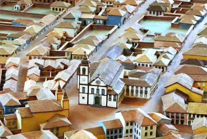 A ideia inicial de Taunay era que a maquete reproduzisse São Paulo em 1822, ano da Independência. No entanto, a falta de documentos e registros da época fez a base do trabalho ser uma carta de 1841 do engenheiro Carlos Abrão Bresser descrevendo a região central da cidade. 

