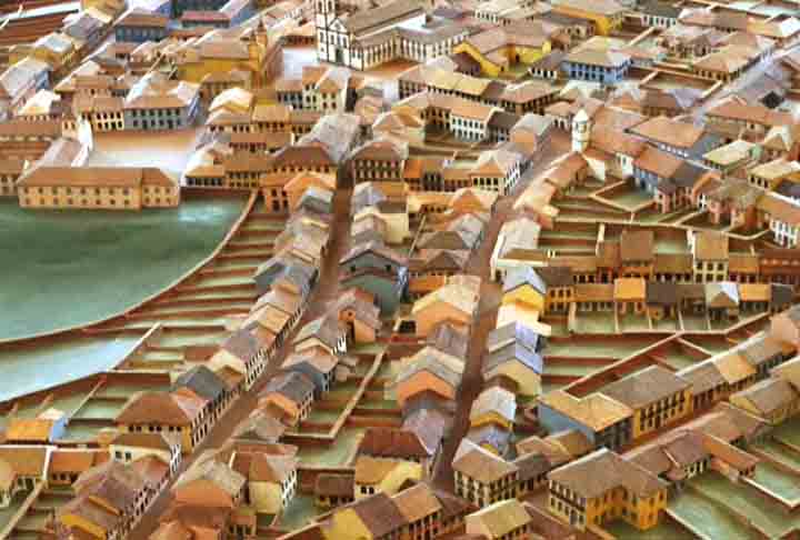 O tradicional Museu do Ipiranga, em São Paulo, tem entre os itens mais populares de seu acervo uma maquete que mostra como era a capital paulista em 1841, época do Brasil Imperial.
