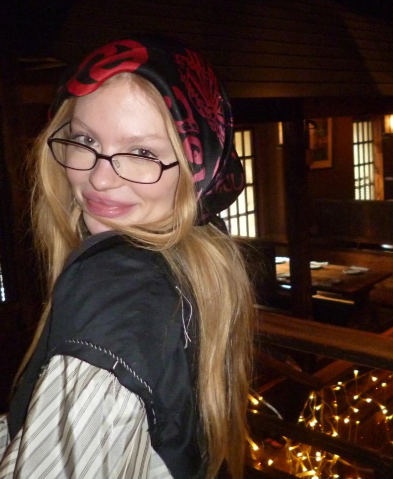 Sonza iniciou sua carreira em 2014 publicando vídeos em seu canal no Youtube interpretando músicas de sucesso.
