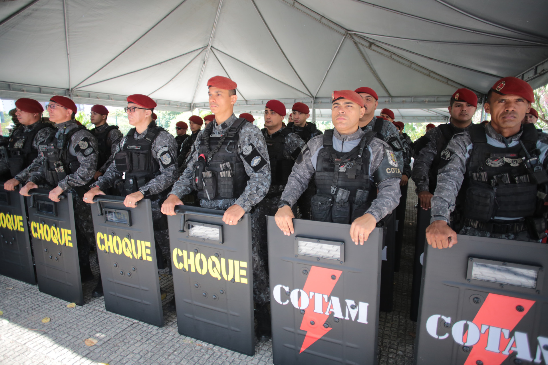 FORTALEZA-CE, BRASIL, 20-09-2024: Governador Elmano de Freitas anuncia Operação Expediente Operacional. (foto: Fabio Lima/ OPOVO)