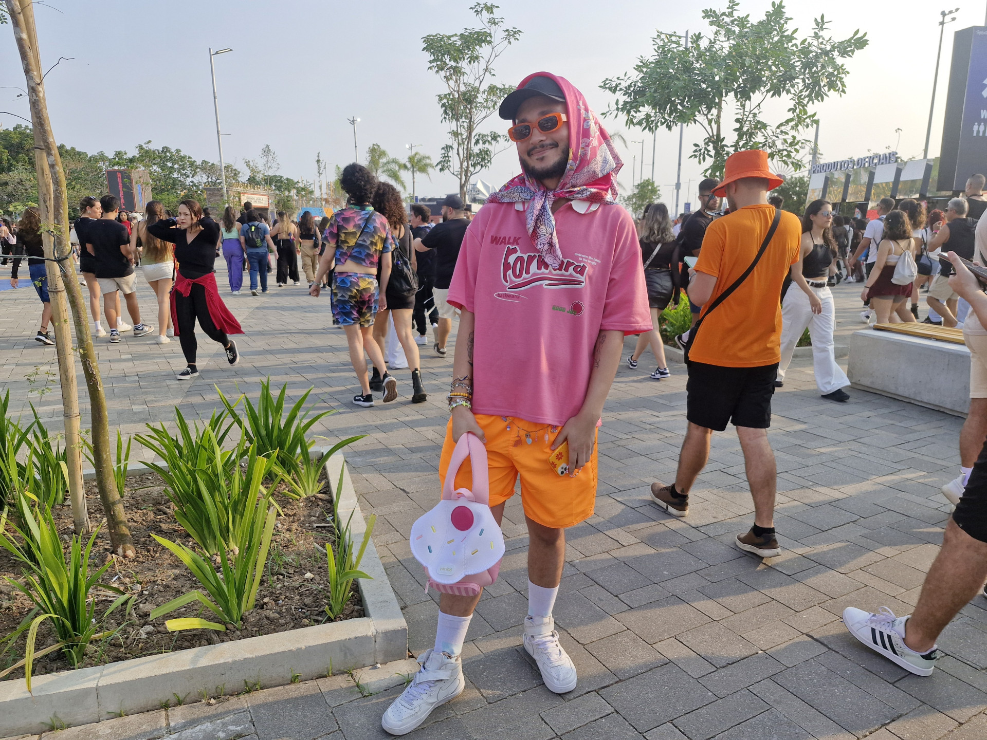 Look de Jeferson Zacarias, 25, São Paulo, para o Dia do Pop no Rock in Rio 2024