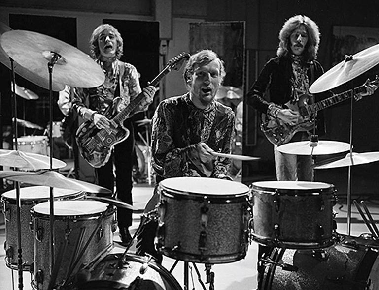 O trio foi pioneiro no estilo rock psicodélico e no uso de improvisações em suas performances ao vivo, sendo o álbum Disraeli Gears (1967) um dos marcos do rock daquela época.