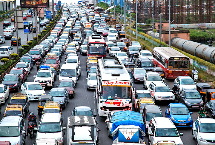 Mumbai (Índia) - Também chamada de Bombaim, é a maior cidade da Índia. Fica na costa oeste do país. Mumbai tem 12,4 milhões de habitantes em 437 km². Densidade demográfica de 28 mil pessoas por km²